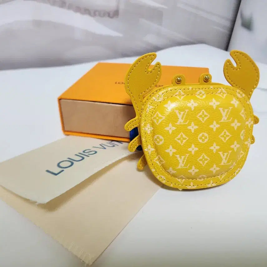 [BUNJANG] Crab Keychain Yellow / 크랩 키링 옐로우