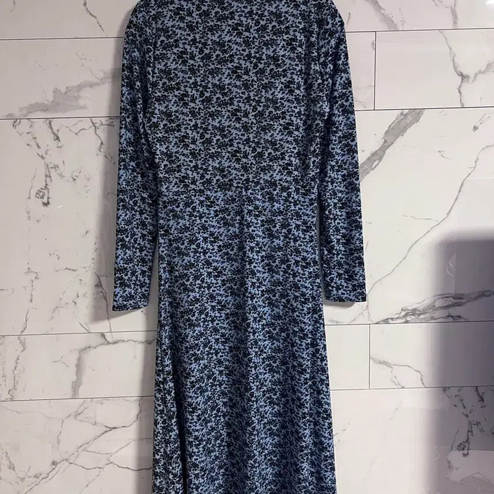 [BUNJANG] Mango Floral V-neck Shirred Maxi Long Dress / 망고 꽃무늬 플라워 브이넥 셔링 맥시 롱 원피스