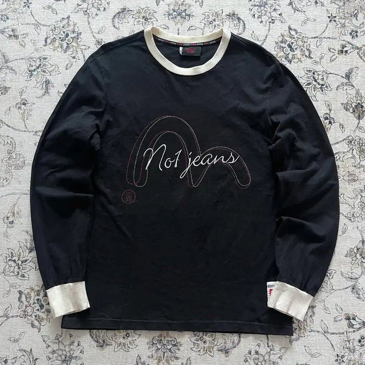 [SOLD OUT] m 에비수 빅로고 롱슬리브 티셔츠 검정