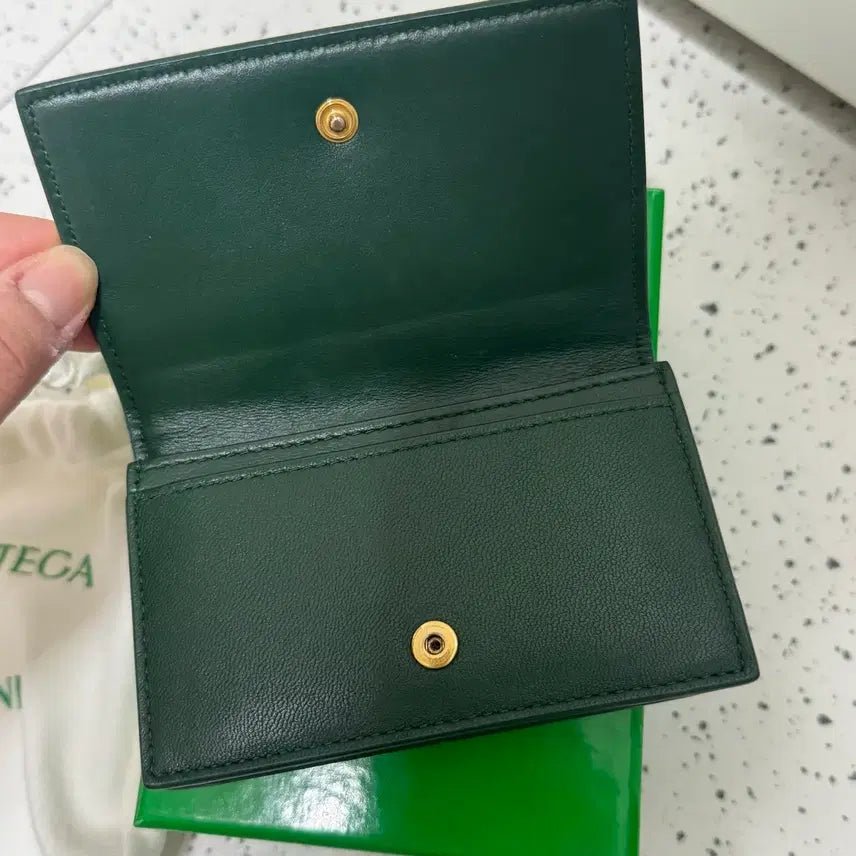 [SOLD OUT] 보테가베네타 카드지갑 판매합니다