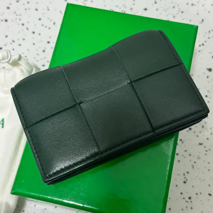 [SOLD OUT] 보테가베네타 카드지갑 판매합니다