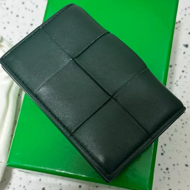 [SOLD OUT] 보테가베네타 카드지갑 판매합니다