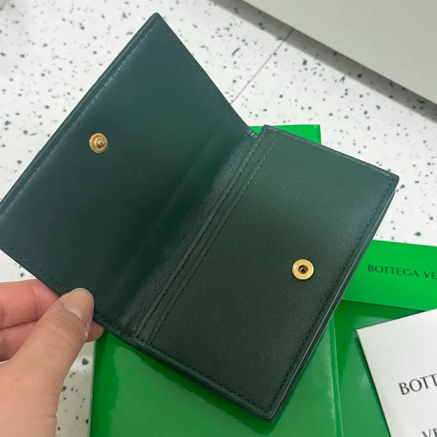 [SOLD OUT] 보테가베네타 카드지갑 판매합니다