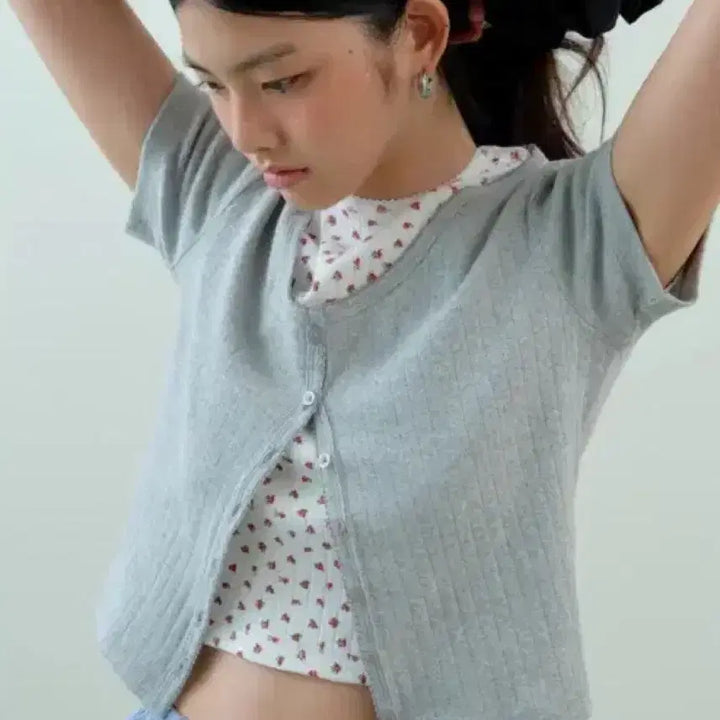 [BUNJANG] 8 Seconds Eyelet Punch Crop Gray Cardigan / 에잇세컨즈 반팔 아일렛 펀칭 포인텔 크롭 회색 가디건
