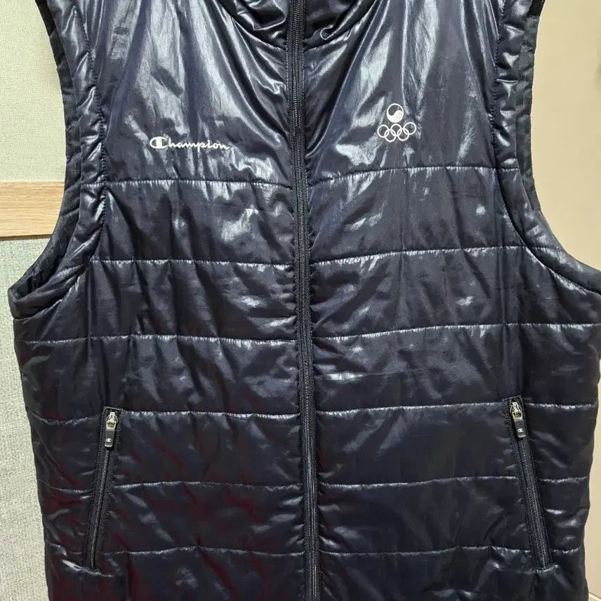 [BUNJANG] Champion Olympic Padded Vest Navy / 챔피온 올림픽 패딩 조끼 네이비