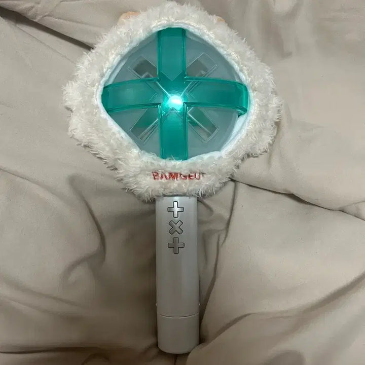 [BUNJANG] BamGuth Official Lightstick Cover / 밤긋 응원봉 커버