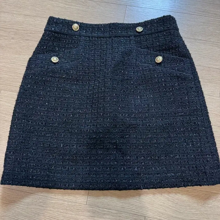 [BUNJANG] Maje Pearl Tweed Button Skirt / maje 마쥬 펄 트위드 버튼 스커트