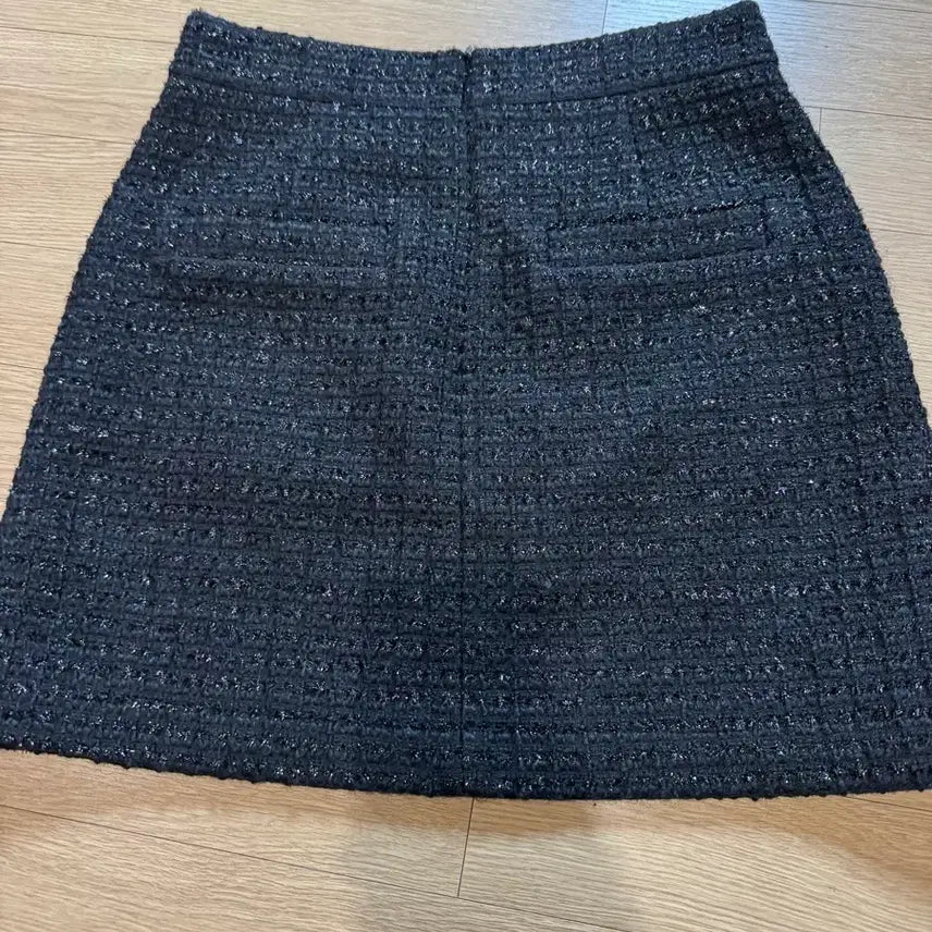[BUNJANG] Maje Pearl Tweed Button Skirt / maje 마쥬 펄 트위드 버튼 스커트