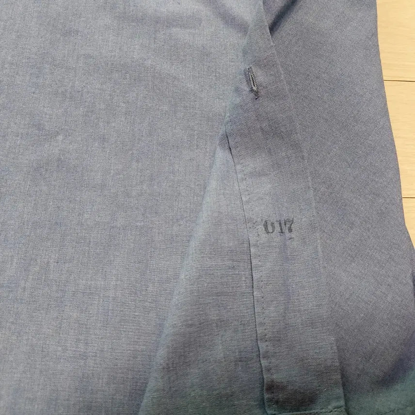 [BUNJANG] US Navy Chambray Deadstock Shirt / 미해군 지급용 샘브레이 (샴브레이) 데드스탁 셔츠 판매