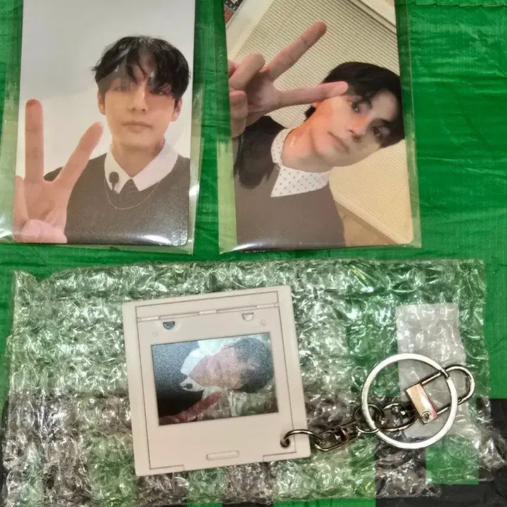 [BUNJANG] BTS V Arirang Weverse POB Film Mount Set / 방탄 아리랑 위버스 특전 예판특전 필름마운트 3종세트 뷔 태형 V
