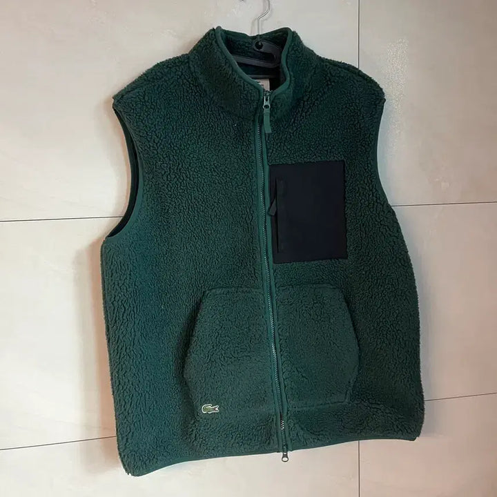[BUNJANG] Lacoste Green Fleece Vest (L) / 라코스테 그린 뽀글이 플리스 조끼 (L)