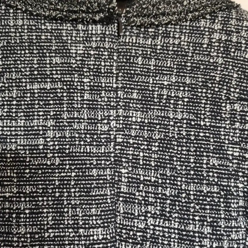 [BUNJANG] LYNN Tweed Dress with Pearl Button Detail / LYNN트위드 원피스 진주 버튼 장식