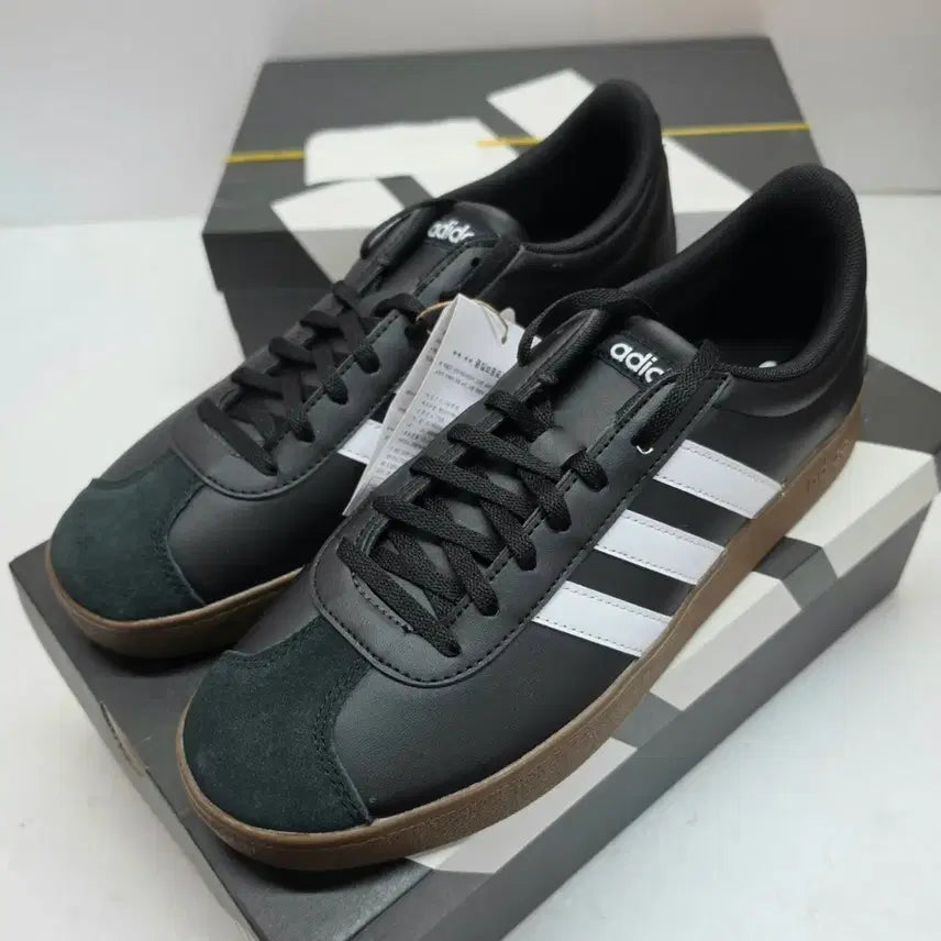[BUNJANG] Adidas Sneakers 260 New / 아디다스운동화 블랙 260 새상품