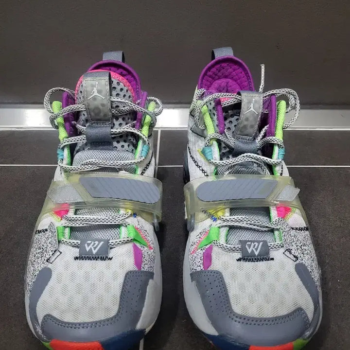 [BUNJANG] Nike Jordan Why Not Zer0.3 Basketball Shoes / 나이키 조던 와이낫제로3 270