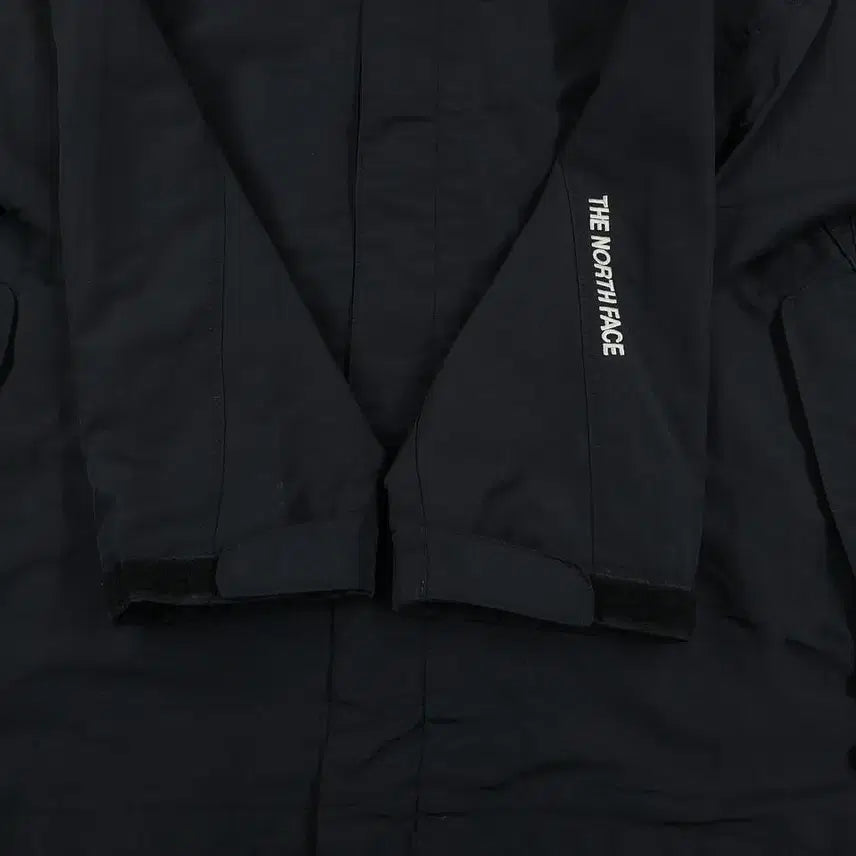 [BUNJANG] The North Face Black White Logo Spellout Hidden Zipper Nylon Challenge Windbreaker L / 라코스테 그레이 블랙 크록로고 코튼 스웻 바시티 블루종 캐주얼자켓 WOM