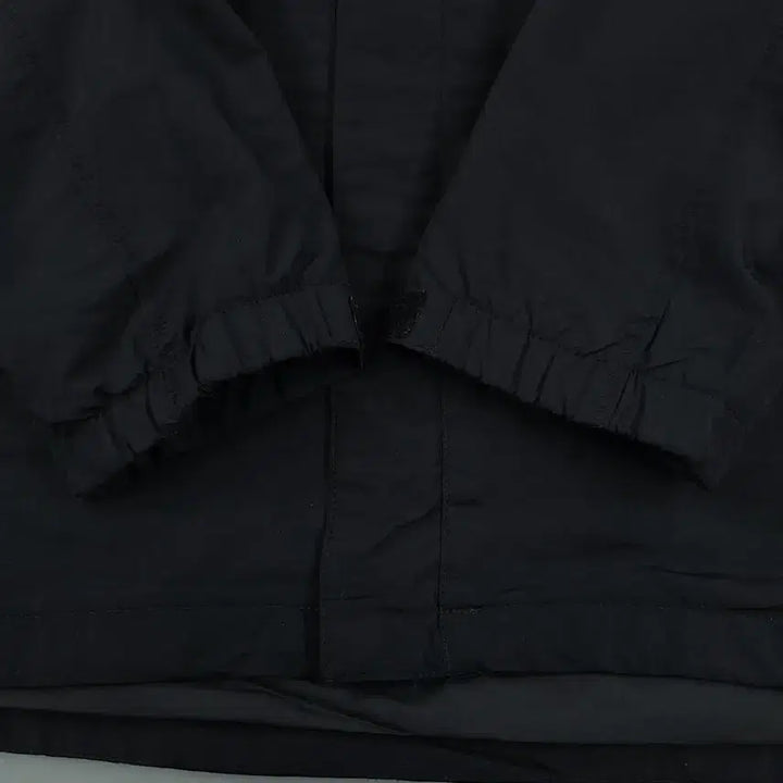 [BUNJANG] The North Face Black White Logo Spellout Hidden Zipper Nylon Challenge Windbreaker L / 라코스테 그레이 블랙 크록로고 코튼 스웻 바시티 블루종 캐주얼자켓 WOM