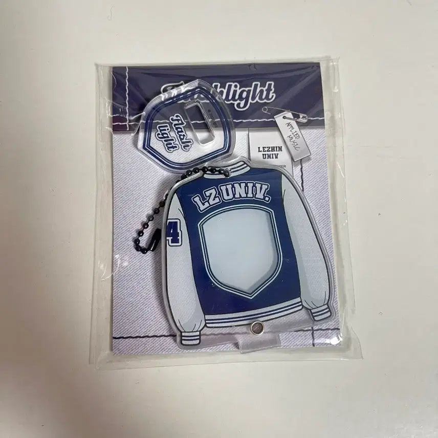 [BUNJANG] JaeMee Shop School Season Flashlight Resin Poca Holder Package / 재이미샵 신학기 플래시 라이트 레진 플라 과잠 홀더 패키지 포토카드