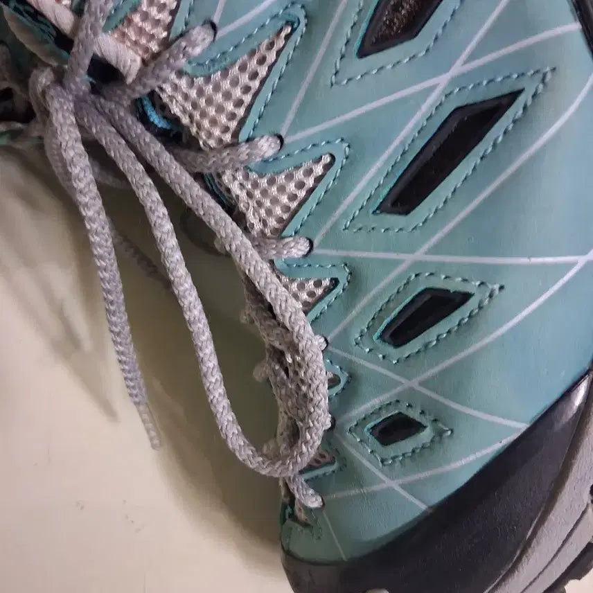 [BUNJANG] K2 Gore-Tex Hiking Boots / 등산화235  k2고어텍스