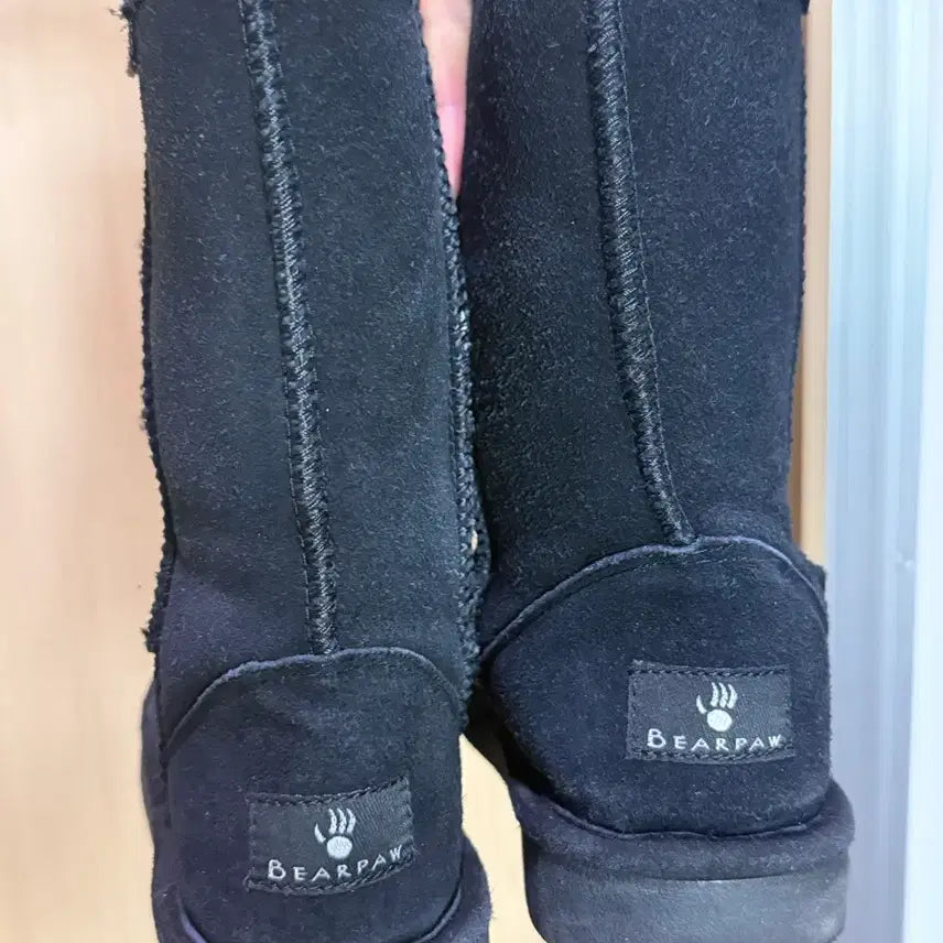 [SOLD OUT] 베어파우 블랙 어그