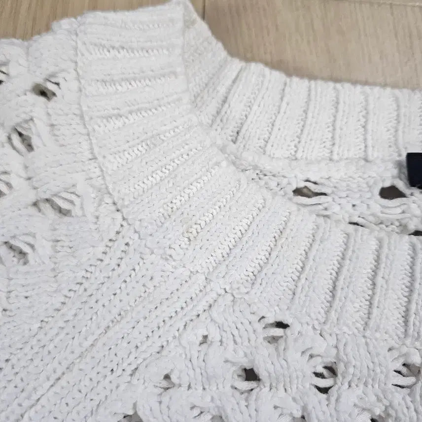 [BUNJANG] Massimo Dutti Crochet Knit Top / [Massimo Dutti] 마시모두띠 크로셰 니트 M