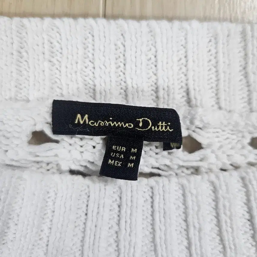 [BUNJANG] Massimo Dutti Crochet Knit Top / [Massimo Dutti] 마시모두띠 크로셰 니트 M