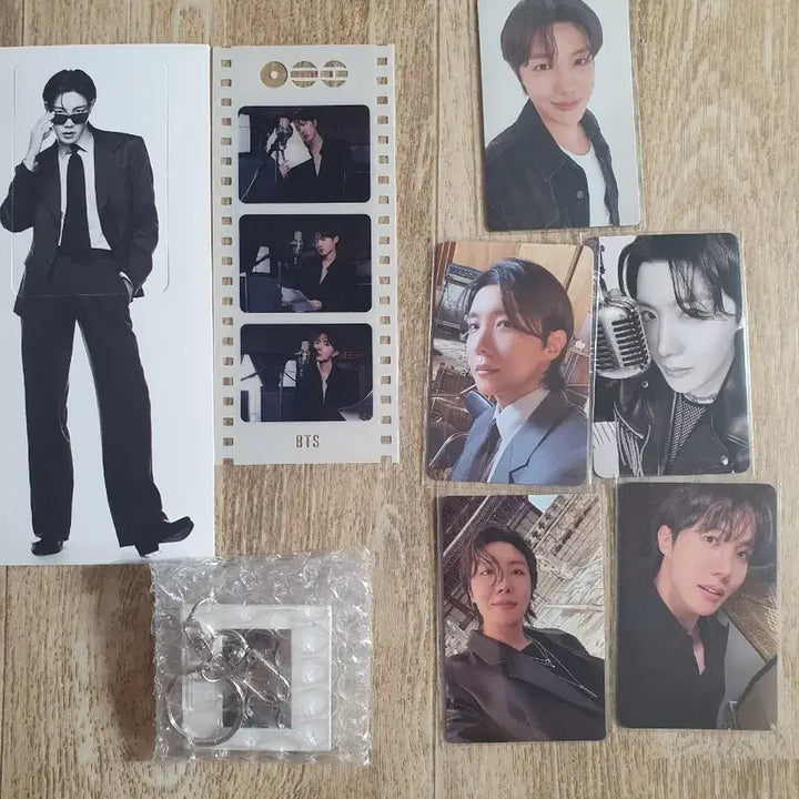 [BUNJANG] BTS J-Hope POB Album Photocard / 방탄소년단아리랑 특전앨범포카 호석