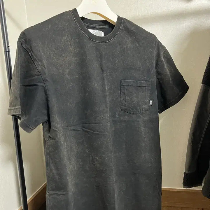 [BUNJANG] CRITIO Washed Pocket Short Sleeve T-shirt / CRITIO 워싱 포켓 반팔 티셔츠