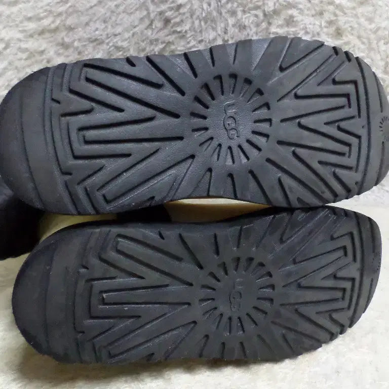 [BUNJANG] Furukguje UGG Clear UGG Boots Winter Shoes / 후루룩구제 250 어그 클리어 어그 부츠 양털 방한화 중고 신발