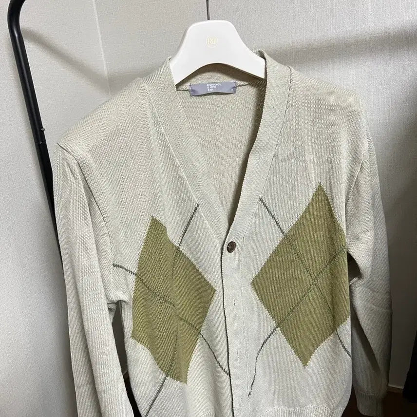 [BUNJANG] 8 Seconds Argyle Knit Cardigan / 8세컨즈 아가일 니트 가디건 M
