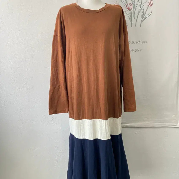 [BUNJANG] Soloist Color Block Flare Long Dress / 솔로이스트 배색 플레어 롱 원피스 브라운 네이비