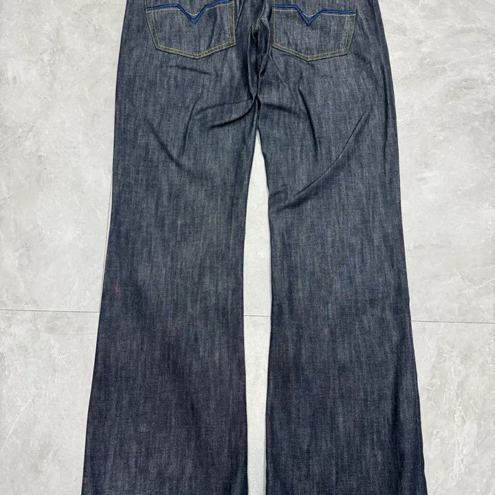 [SOLD OUT] 34 디젤 Diesel 자티니
