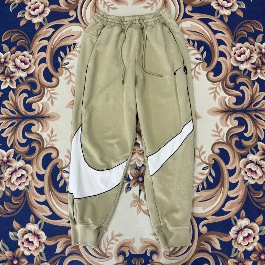 [BUNJANG] Nike Big Swoosh Jogger Pants (Olive) - Men&