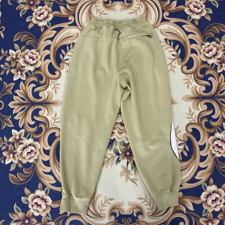 [BUNJANG] Nike Big Swoosh Jogger Pants (Olive) - Men&