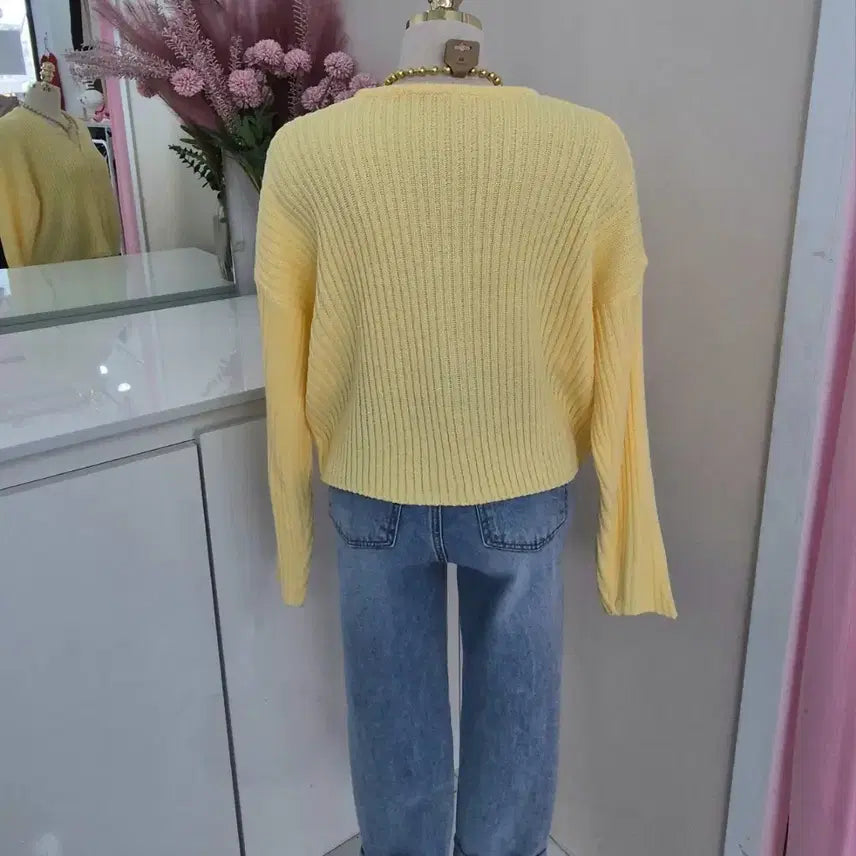 [SOLD OUT] 루즈핏 브이넥 니트 가디건 여리핏  데일리 가디건