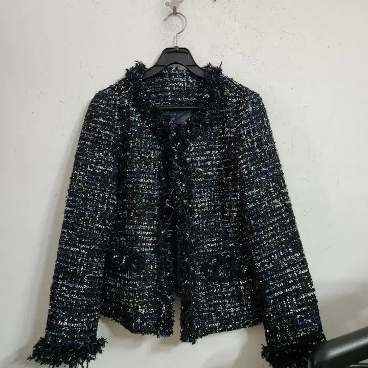 [SOLD OUT] 트위드 블랙 자켓 여성용