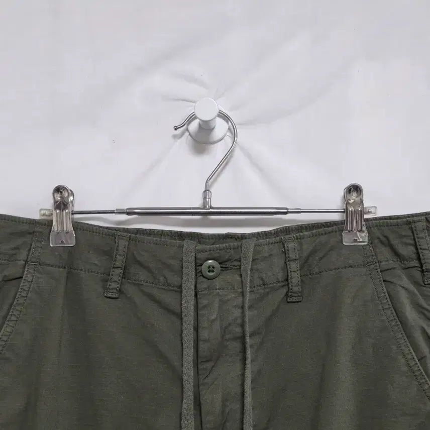 [BUNJANG] Uniqlo Khaki Cargo Shorts Men&