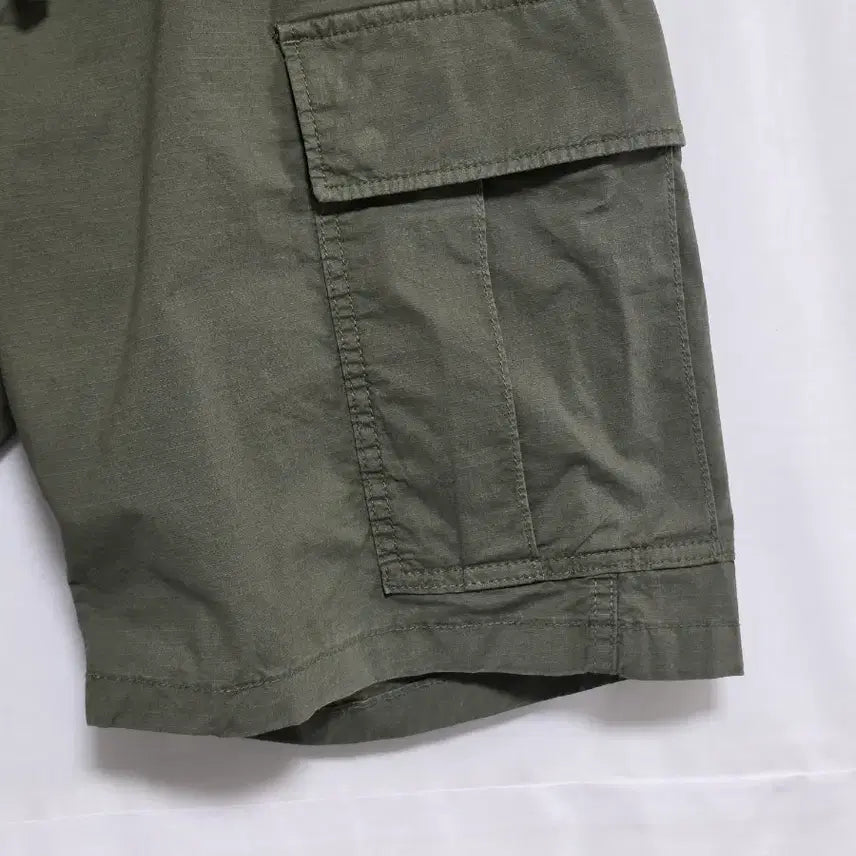 [BUNJANG] Uniqlo Khaki Cargo Shorts Men&