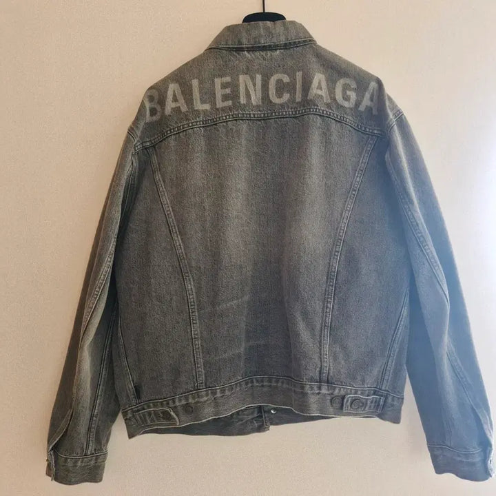[BUNJANG] Balenciaga Back Logo Black Denim Jacket / 발렌시아가 백로고 흑청 데님 자켓