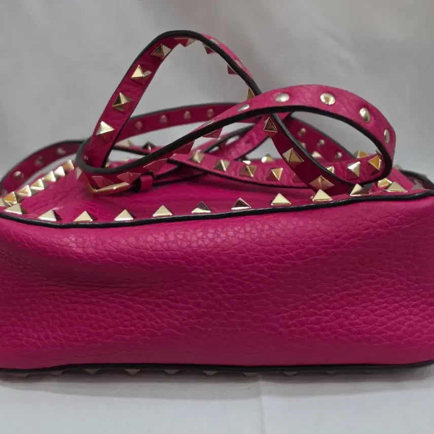 [BUNJANG] Valentino Rockstud Pink Shoulder Bag / (정품)발렌티노 락스터드 핑크 숄더백