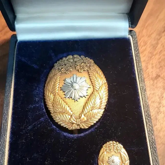 [BUNJANG] Japanese National Police Agency Commendation Medal / 일본 경찰국 공로장 훈장 판매합니다