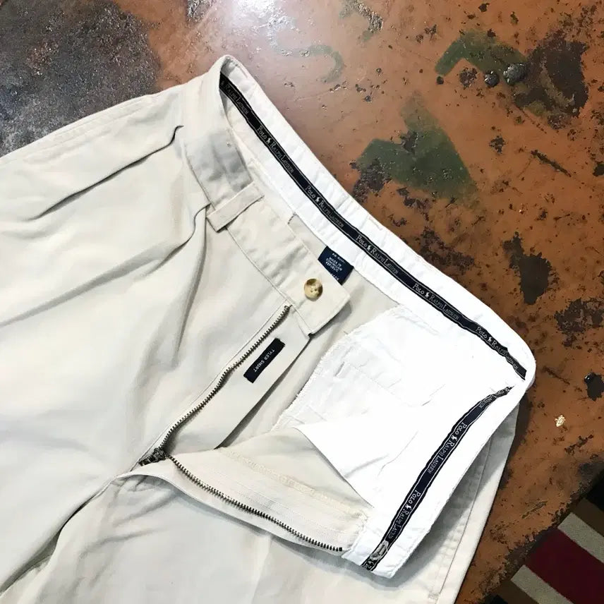 [BUNJANG] Polo Ralph Lauren Beige Pleated Chino Shorts / 폴로랄프로렌 베이지 투턱 핀턱 치노 숏 팬츠 반바지 허리 28 사이즈