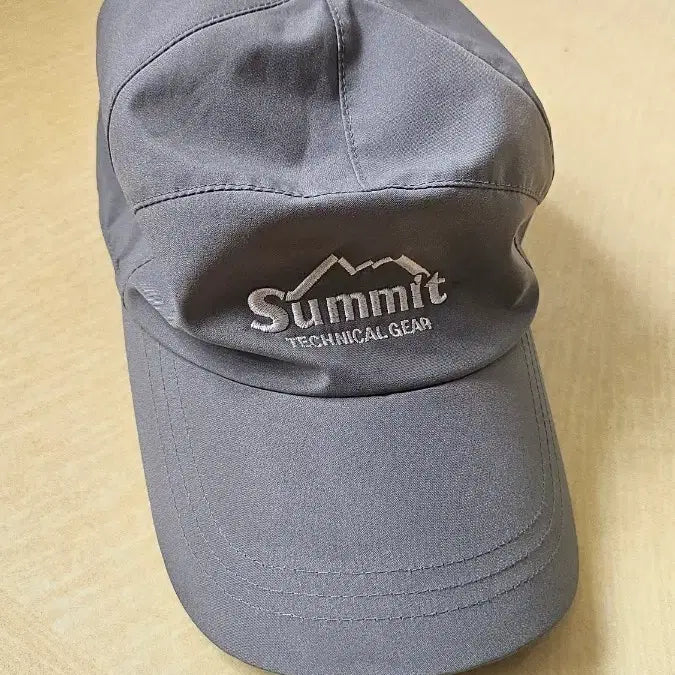 [BUNJANG] Summit Gray Hiking Cap / Summit 회색 등산 모자