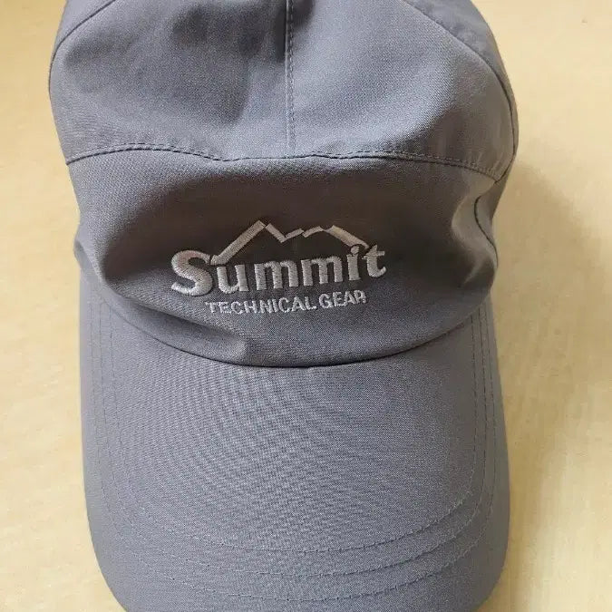 [BUNJANG] Summit Gray Hiking Cap / Summit 회색 등산 모자