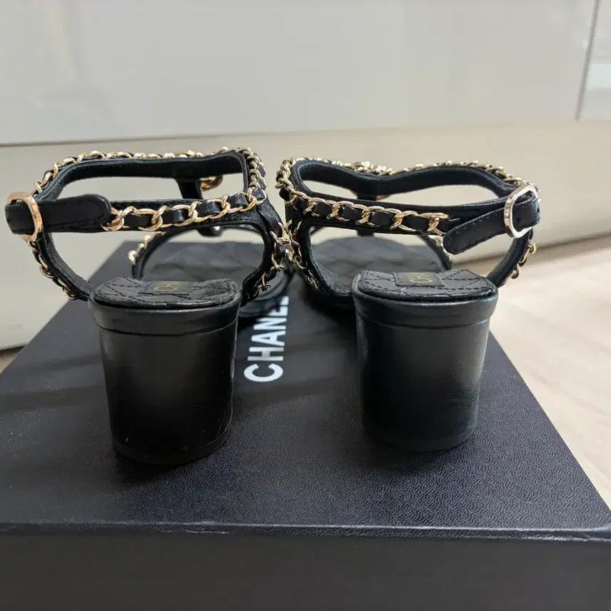 [BUNJANG] Chain Sandals 35 / 체인 샌들 35