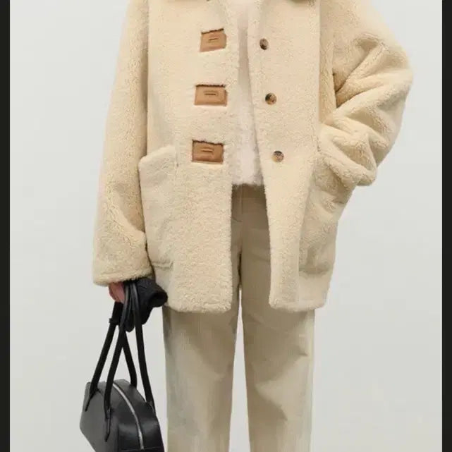 [BUNJANG] Dunst Unisex Reversible Shearling Jacket / 던스트 유니섹스 리버서블 시어링 자켓(무스탕)