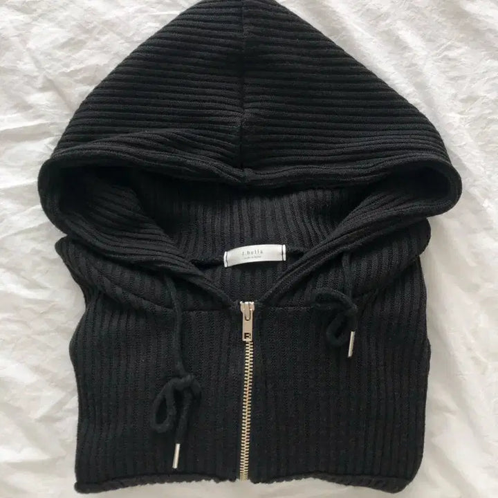 [BUNJANG] Generic Black Crop Hooded Zip-up / 여성 크롭 후드집업(블랙,택배비포함)