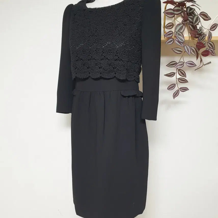 [BUNJANG] Satin Lace Layered Midi Dress - Black / 샤틴 레이스 레이어드 미디원피스 66 블랙