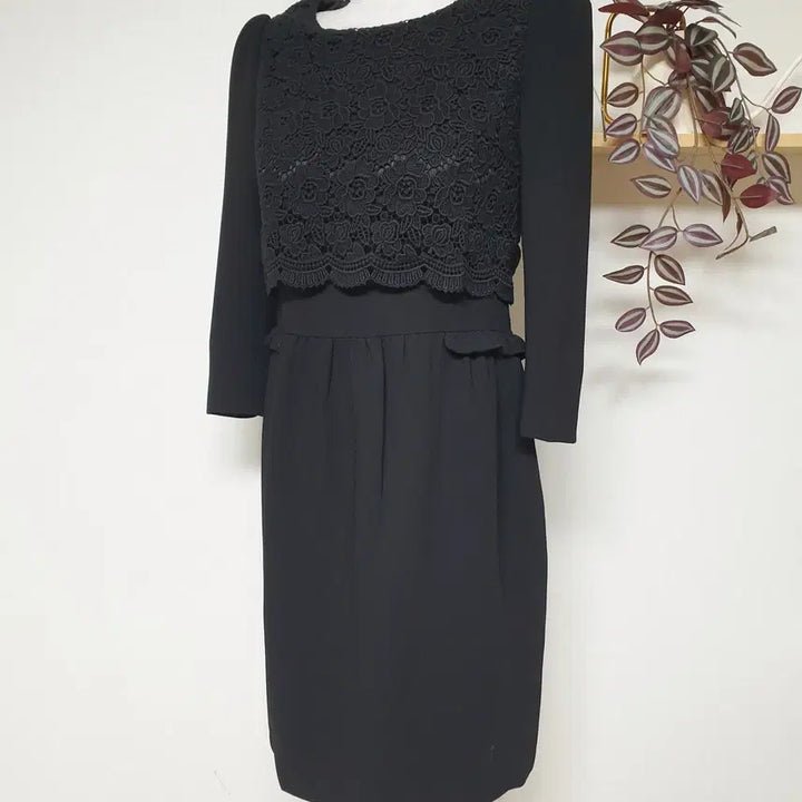 [BUNJANG] Satin Lace Layered Midi Dress - Black / 샤틴 레이스 레이어드 미디원피스 66 블랙