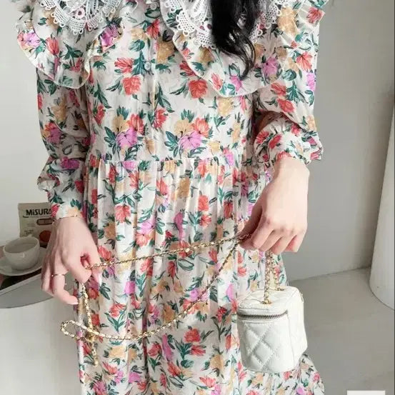 [SOLD OUT] 새상품) 고퀄 플라워 레이스 카라 롱원피스(프리사이즈)