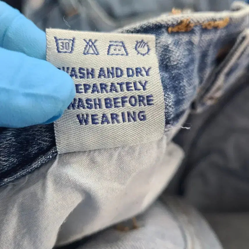 [BUNJANG] WORKSHOP Damage Washed Denim Jeans S / WORKSHOP 데미지 워싱 데님 청바지 S
